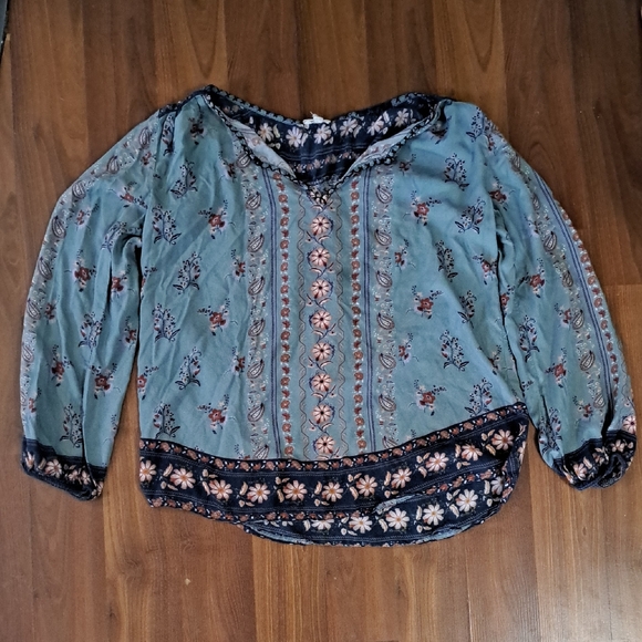 MAHILA Tops - Anthropologie Chic Floral Women's Blouse in Blue. Boho